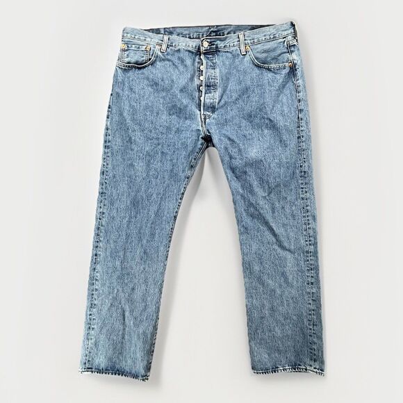Levis 501 Jeans Mens 42x32‎ Blue Denim Button Fly Straight Leg Cotton Original - Picture 1 of 9